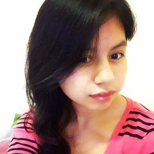 Meet your Posher, Daniela